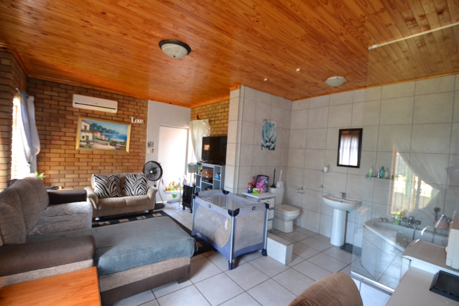 7 Bedroom Property for Sale in Riebeeckstad Free State